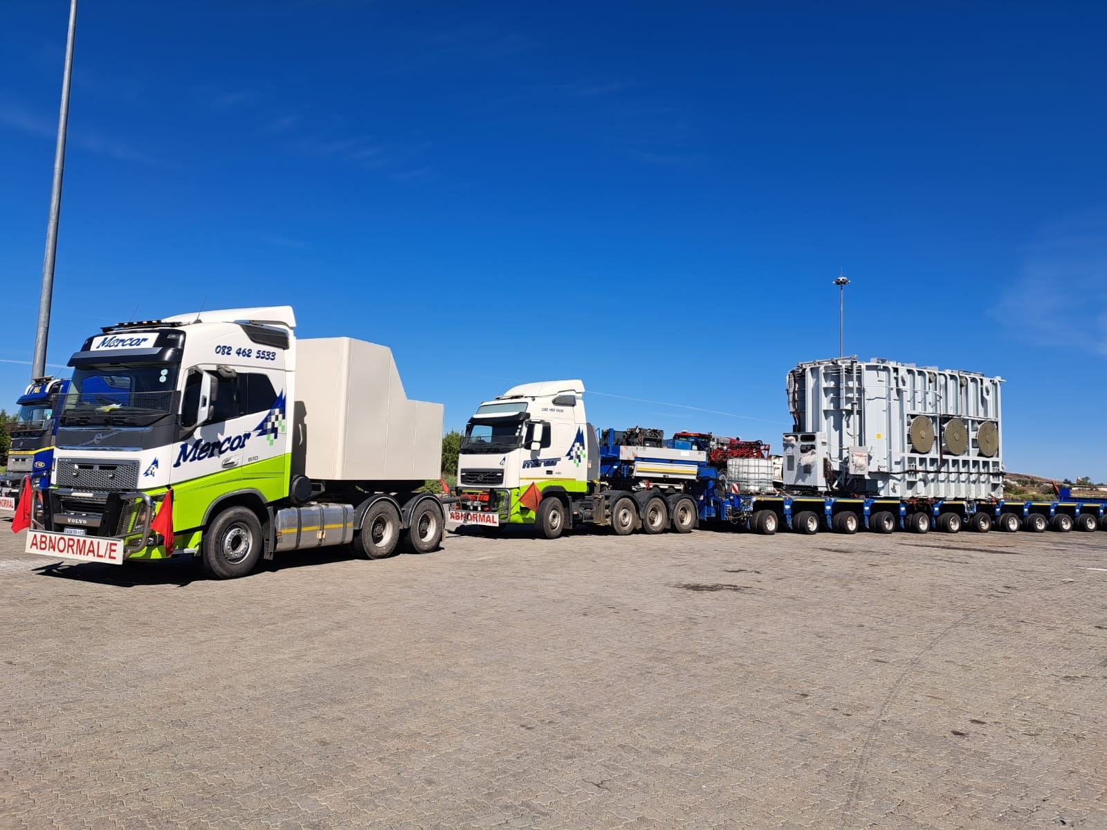 Mercor Transport multi-axle abnormal load with transformer